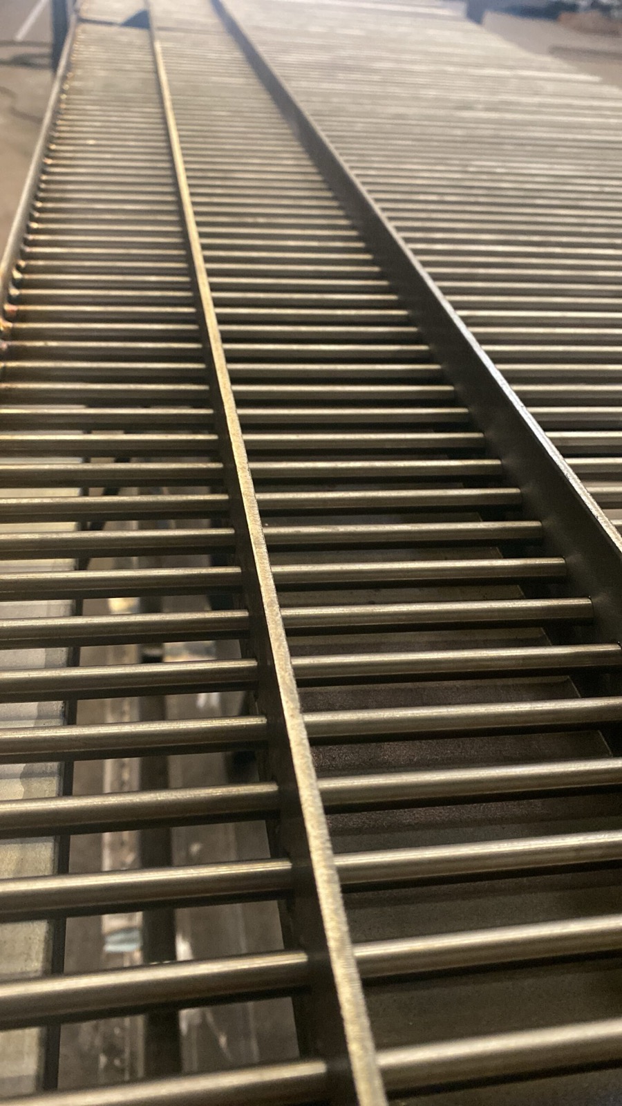 Bar-screen frame, 10 & 50 mm spacing