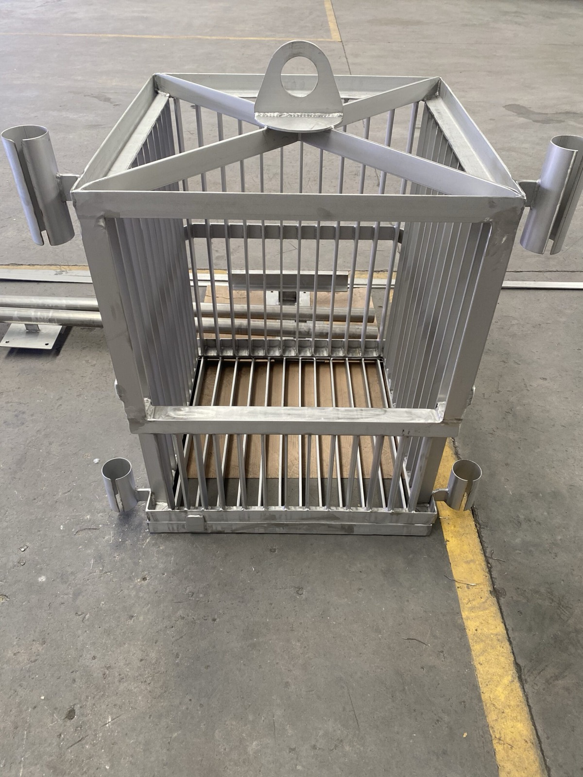 AISI 304L stainless bar screen